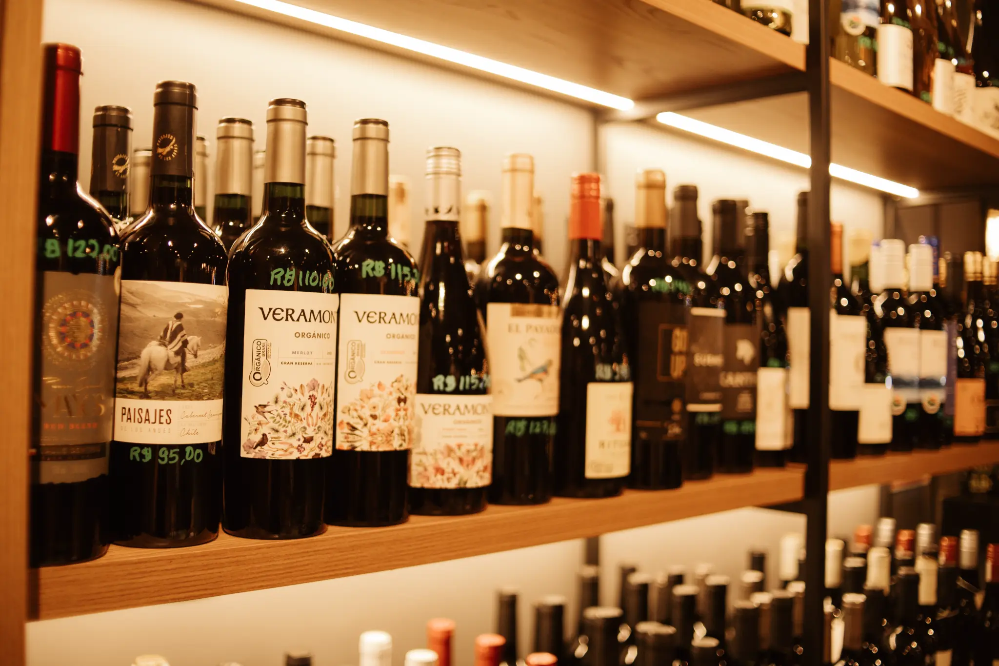 Adega Vino Nato - Prateleiras